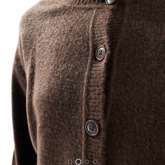 Women's Cardigan Sweater Set - Black, Cream, and Brown - Picture 11 of 13